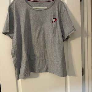 Tommy Hilfiger Gray T-Shirt with Red and Black Accents